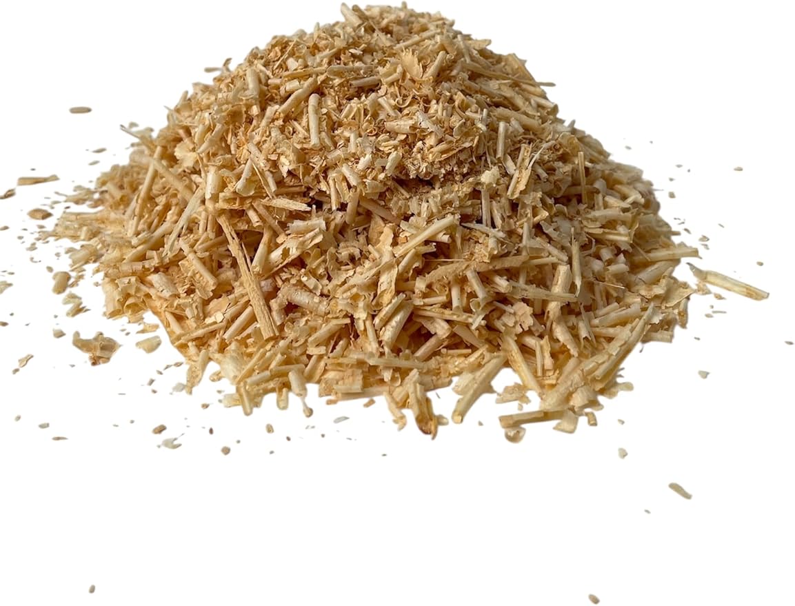 Natural Pine Wood Shavings for Animal Bedding – 100% Untreated KD Pine, DIY Bedding for Chickens, Poultry & Small Pets, 1 lb