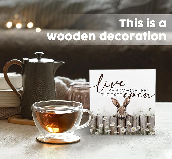 Farmhouse Rabbit Sign - Farmhouse Cottagecore Animal Office Kitchen Bedroom Decor,Rustic Farm Live like Someone Left the Gate Open Home Decor Signs,Duck Gifts for Women