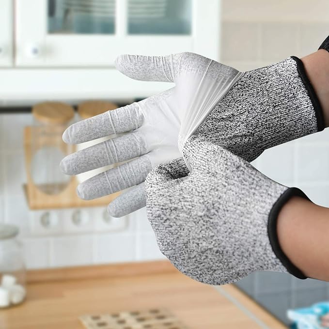 Evridwear Cut Resistant Gloves Food Grade Level 5 Kitchen Safety Protection (Gray, Medium)