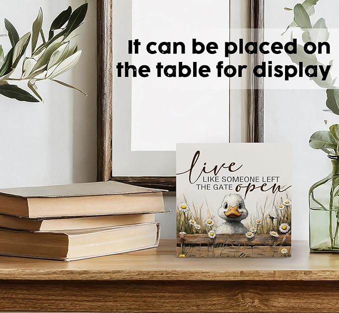 Duck Sign - Farmhouse Cottagecore Animal Office Kitchen Bedroom Decor,Rustic Farm Live like Someone Left the Gate Open Home Decor Signs,Duck Gifts for Women
