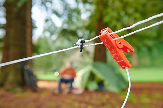 Gallagher Portable Bear Fence Kit | Electric Fence for Campsites, RVs, Gardens, Beehives, and Trash Protection | Wildlife Deterrent System with Turbo Wire, Posts, and More