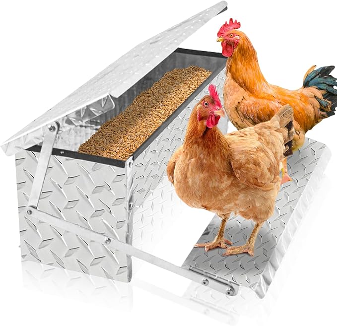 ‎Fsehyue Automatic Chicken Feeder Chook Food Feeder Capacity Treadle Self Opening Pou with Weatherproof Lid Rain Cover for Roosters Pheasant Chicken Outdoor Coop Silver Full Aluminum(11lbs/5000g)