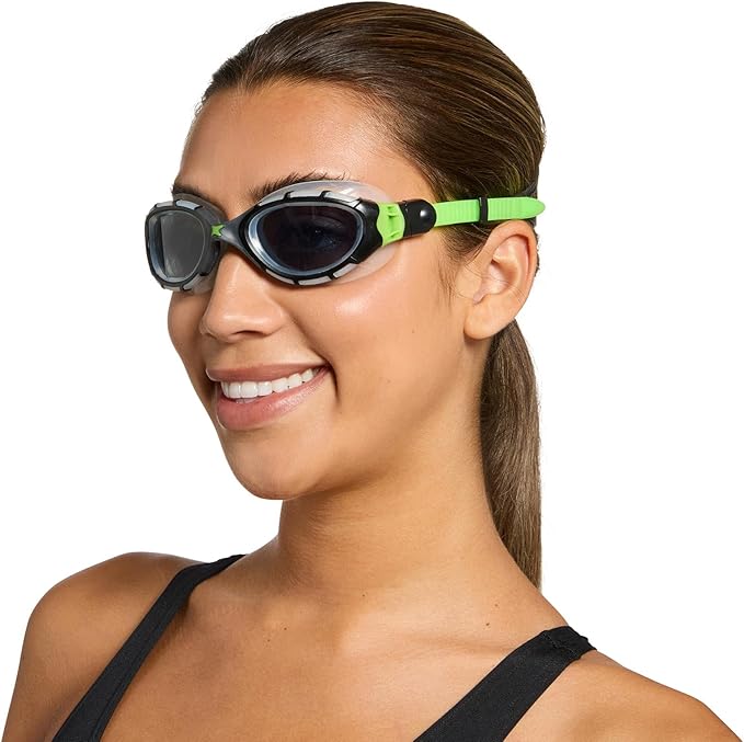 Zoggs Adult Unisex Predator Flex Anti-Fog UV Protection Curved Lens Ultra-Fit Gasket Quick-Adjust Swimming Goggles, 461041