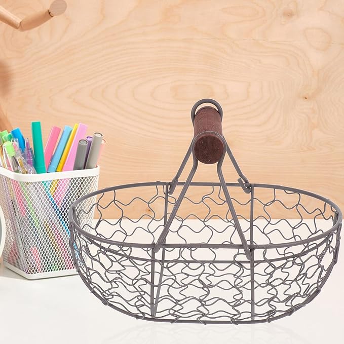 Chicken Wire Egg Basket Wooden Handle Retro Iron Storage Basket for Collecting Eggs, Fresh Fruit, Bread, and Snacks