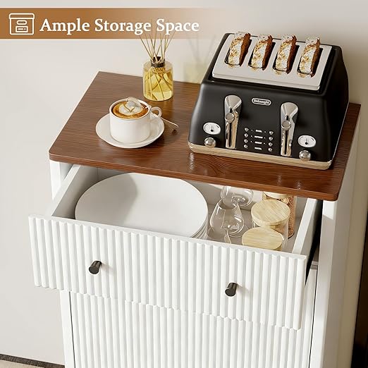 Single 10 Gallon Wood Grain Tilt-Down Trash Can Cabinet with Storage Drawer,Wood Grooved Recycling Cabinet with Wave Texture Hidden Pull-Out Trash Can for Kitchen,Bathroom (Trash Can Cabinet-White)