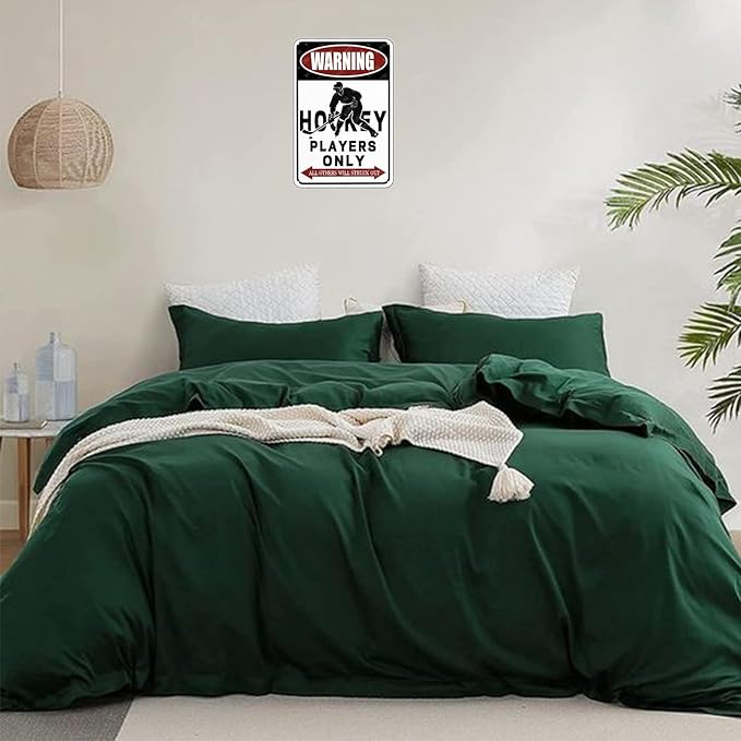 Metal Signs Warning Hockey Players Only All Others Will Struck Out Sign Vintage Aluminum Tin Sign Warning Sign Boys Baseball for Home Bedroom Bar Office Yard Wall Decor 12x8 Inch