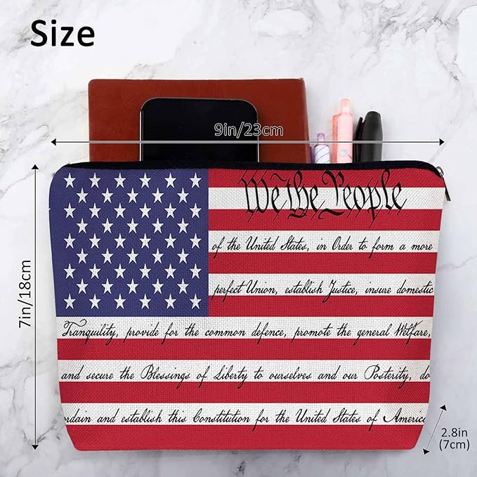 Women Cosmetic Bag American Flag, We The People American Flag USA Flag Cute Makeup Bag For Purse Cosmetic Travel Bag For Toiletries Makeup Storage Bag Flax Skincare Bag Make Up Pouch Bags