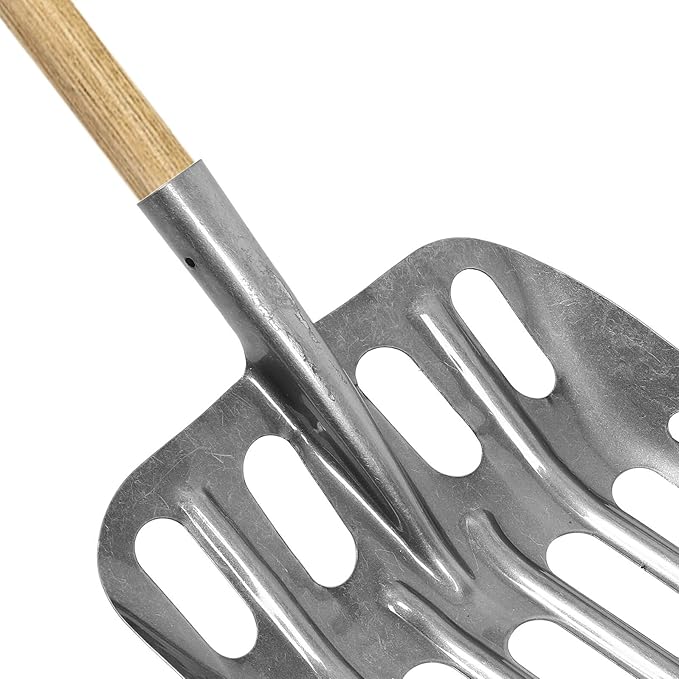 Veemoon Multi-Functional Grain Scoop Shovel for Corn Collecting and Farming, 35cm Wide Hollow Steel Maize Grain Spade, Farm and Garden Hand Tool for Harvesting and Soil Sifting