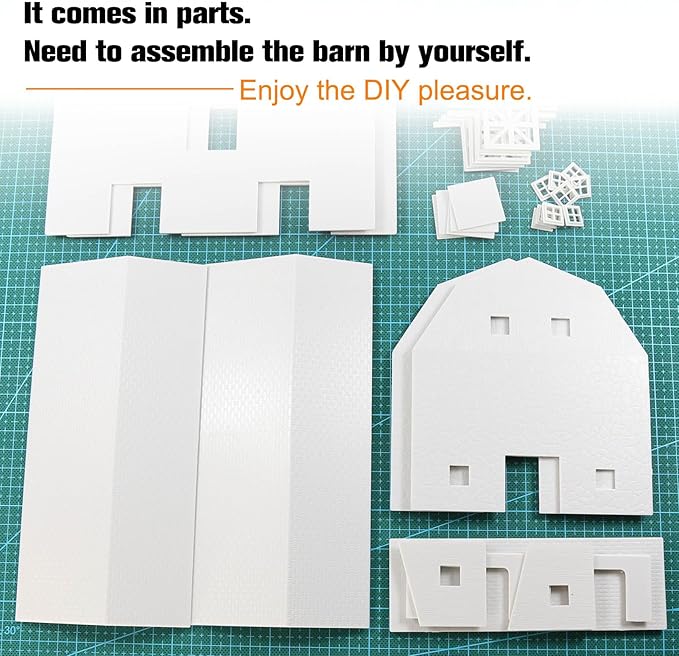 HO Scale Deluxe Barn Chicken Coop – Unbuilt Farm Building Kit for Model Layout (White)