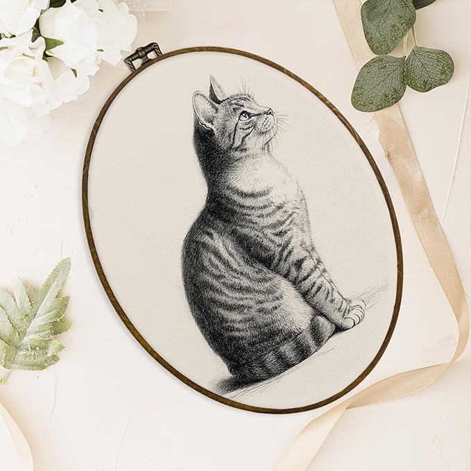 dvhdajed Vintage Cat Oval Wall Art Decor,Cute Cat Prints Framed Canvas Art,Gifts for Kitty Lovers,Neutral Beige Antique Kitty Oval Wall Hanging Decorations for Kitchen Nursery Bedroom, 8.7x11.3 Inch