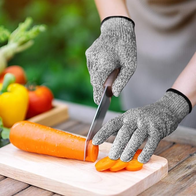 Evridwear Cut Resistant Gloves Food Grade Level 5 Kitchen Safety Protection (Gray, Small)