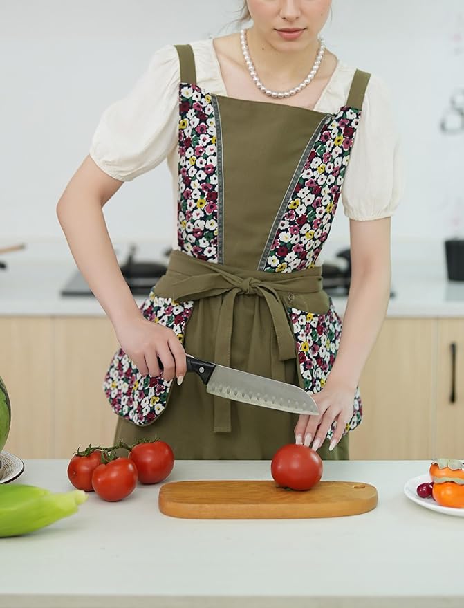 Kitchen Aprons for Women with Pockets Cute Vintage Chef Pinafore Apron for Gardening Cooking Baking Painting