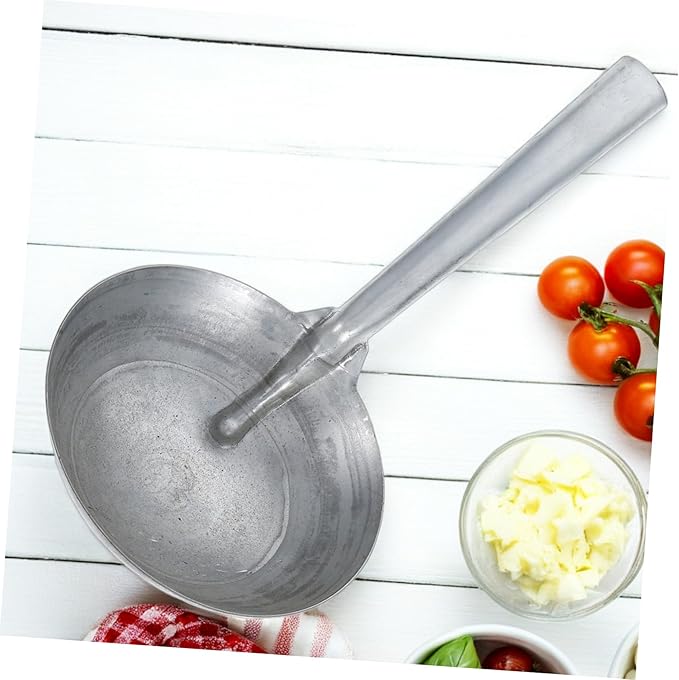 Iron Water Ladle Feed Scoop Smooth Surface Versatile Farming Tool for Household Use