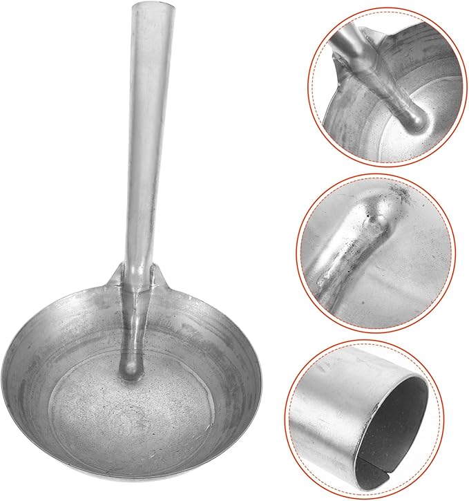 Happyyami Metal Feed Scoop Heavy Duty Iron Ladle for Horse Goat Feeding Watering Use