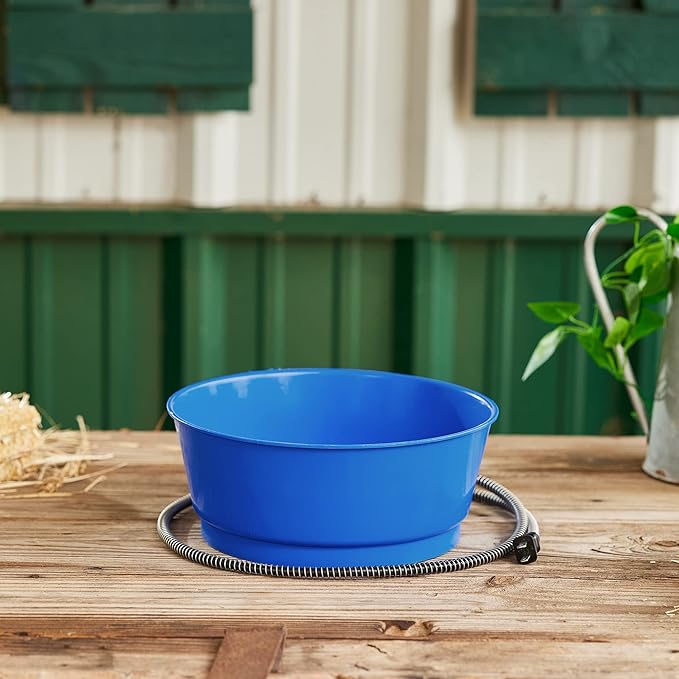 Farm Innovators 1.5 Gallon 60 Watt Outdoor Electric Powered Heated Pet Water Bowl with Thermostatic Control and Anti Chew Cord Protector, Blue