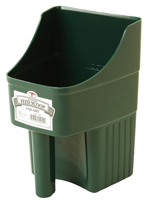 Little Giant® Plastic Enclosed Feed Scoop | Heavy Duty Durable Stackable Livestock Feed Scoop with Measure Marks | Livestock Handling Scoop | Farm, Ranch & Pet | 3 Quart (Green)