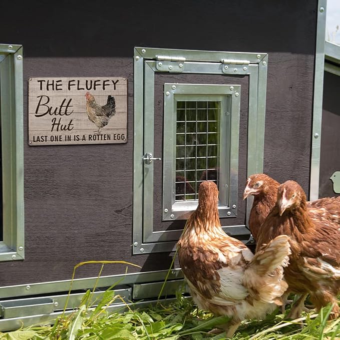 YOYI ART Funny Chicken Coop Signs for Outside - The Fluffy Butt Hut, Metal Tin Sign Vintage for Chicken Coop, Outdoor, Farmhouse Wall Decor Art Accessories, Chicken Gifts for Women, 8 x 12 inch