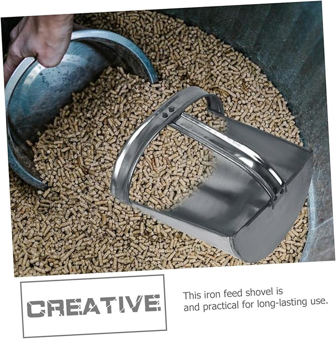 Poultry Farm Scoops Heavy Type Iron Big Feed Capacity Ergonomic Grip Rusts Coating Simplified Farm Scoops