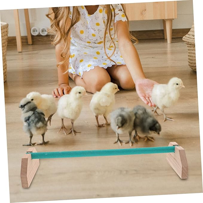 Chick Perch Wooden Roosting Bar Bite-Resistant Chicken Stand for Indoor Use Safe for Birds Multi-Functional Hen Perch for Coop and Brooder
