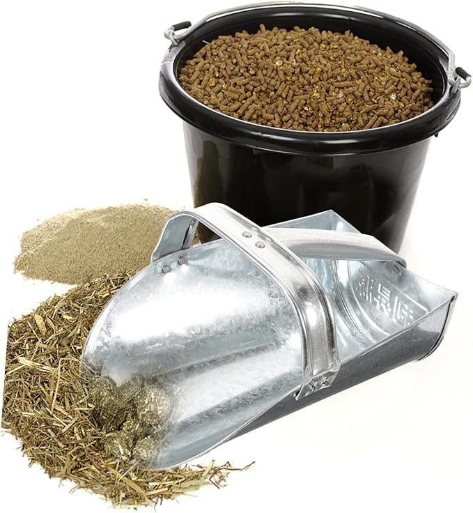 POPETPOP Stainless Steel Feed Scoop for Livestock Large Heavy Duty Food Shovel Ergonomic Handle for Farm Use Poultry and Animal Feeding