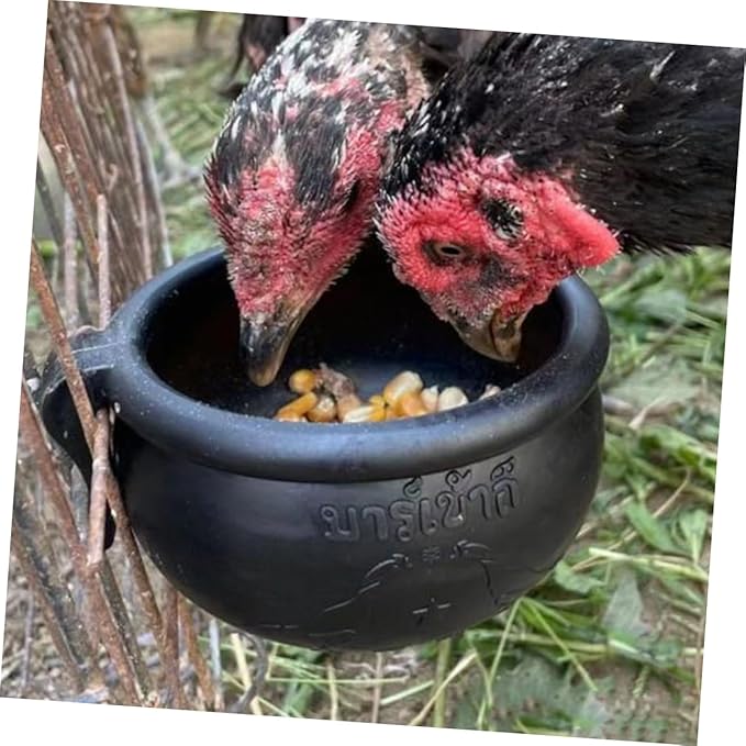 HANABASS Poultry Feeding Cup Rubber Chicken Water Drinker Hanging Bowl for Gamecock and Domestic Birds 5.5X4.5X2.4 Inches Set of 2