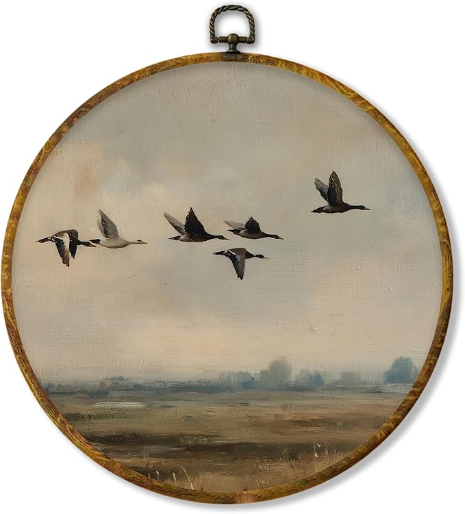 Hiuwevt Flying Duck Round Wall Art Decor, Vintage Farmhouse Waterfowl Framed Canvas Prints, Rustic Mallard Duck Round Wall Hanging Decor for Country Farm Home Room Decorations, 10x10 Inches