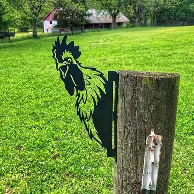 Farm Peeping Chicken Metal Art Outdoor Decor Garden Fence Decoration, Farmhouse Backyard Hang Artwork Wall Decor, Outdoor Yard Patio Lawn Statue Gift for Loved Dad Grandpa (Chicken)
