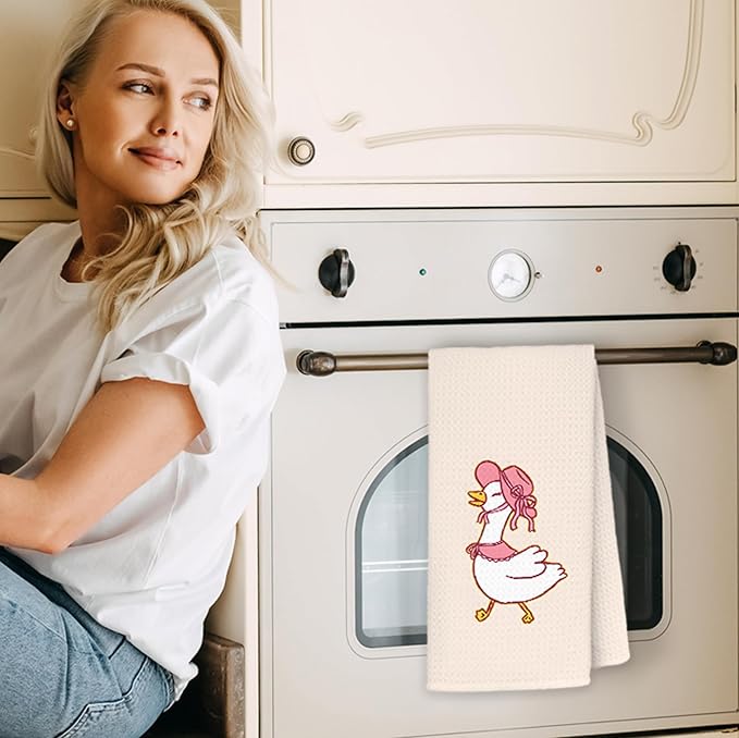 Funny Silly Goose Kitchen Towels, Coquette Pink Goose Hand Towels for Bathroom Kitchen, Cute Farm Animal Geese Decorative Dish Towels Drying Cloth, 16x24 Inch