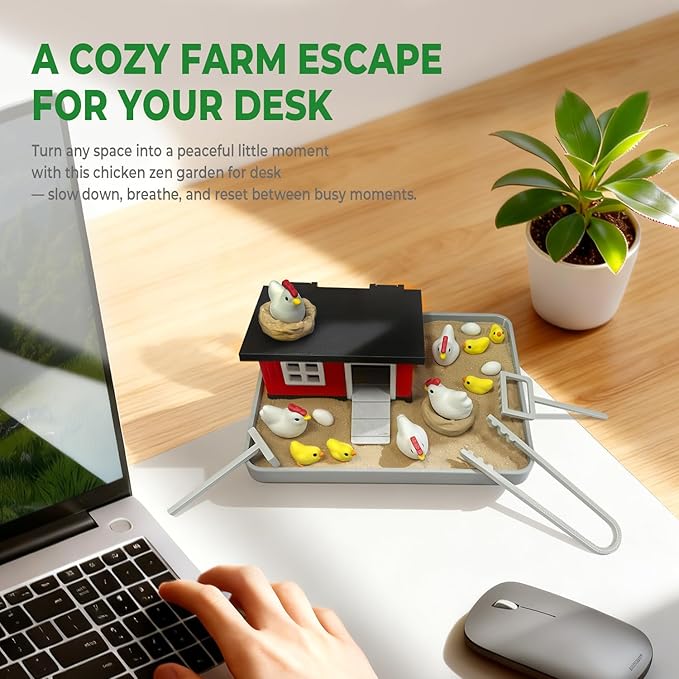Chicken Zen Garden Kit for Desk, Funny Offices Desk Accessories, Desktop Zen Sand Garden Decor, Chicken Lovers Themed Gifts for Friends, Coworkers, Bosses, Birthday