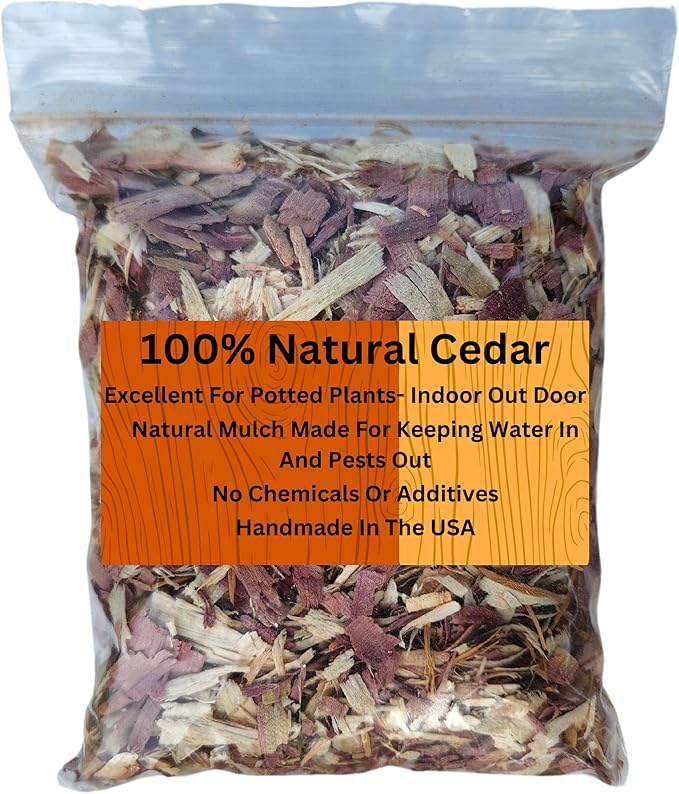 Garden Soils, Mulches and Rocks (Cedar Shavings, 8 Quarts)