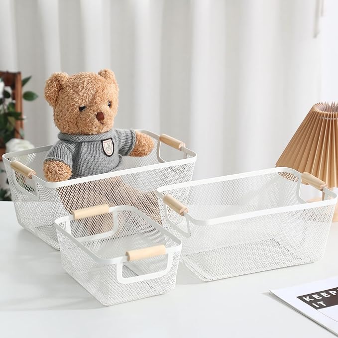 Metal Mesh Steel Basket, Small Wire Storage Organizer Basket Multi-function Hanging Kitchen Basket with Wood Handle for Kitchen Bathroom Picnic Home, Rectangle-Off White
