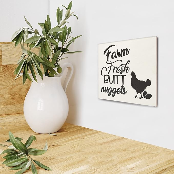 JennyGems Farm Fresh Nuggets Wooden Sign, Funny Chicken Coop Signs, Country Farmhouse Decor Wall Hanging, Made in USA
