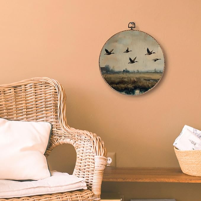 Yorhifa Vintage Flying Duck Framed Wall Art, Rustic Mallard Duck Round Wall Art, Farmhouse Farm Animal Round Walls Decor, Country Waterfowl Circle Canvas Artwork Hanging Decor, 10x10in