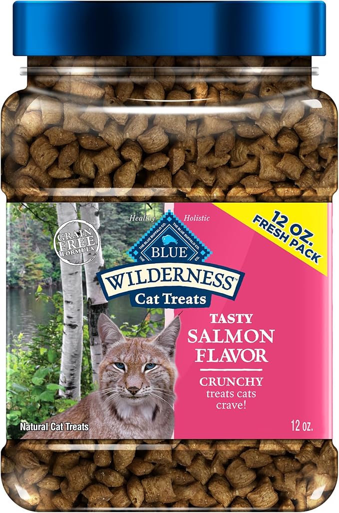 Blue Buffalo Wilderness Crunchy Cat Treats, Made with Natural Ingredients, Tasty Salmon Flavor, 12-oz Tub