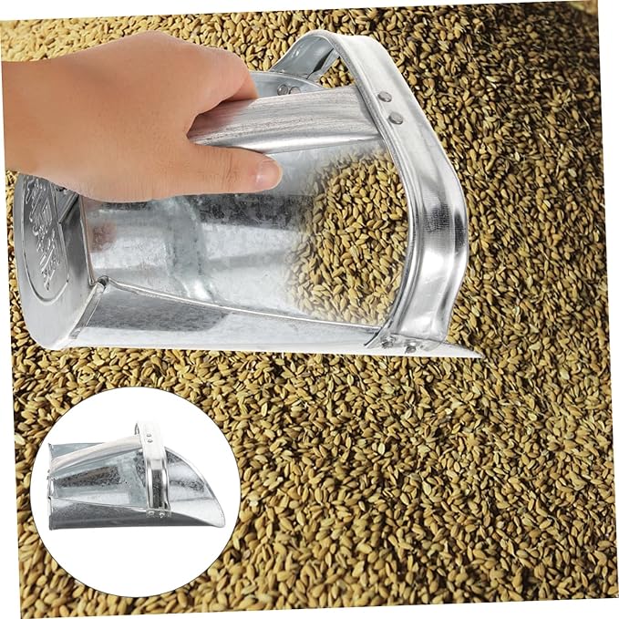 BESPORTBLE Large Stainless Steel Feeding Shovel for Livestock Sturdy Multi-use Feed Scoop Enclosed Handle for Farm Feeding and PET Fodder Distribution