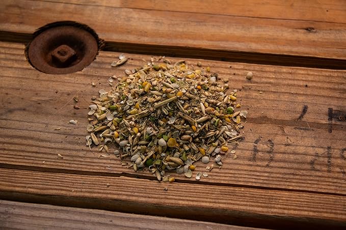 New Country Organics | Organic Grower/Broiler Feed for Growing Chickens | Soy-Free | 19% Protein | Certified Organic and Non-GMO | 25 lbs