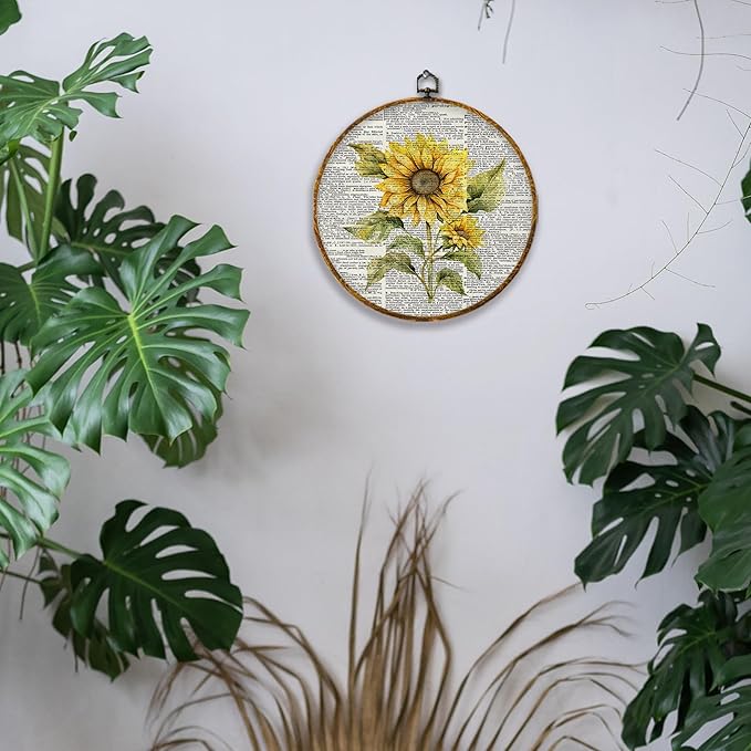 Hiuwevt Vintage Flower Round Wall Art, Rustic Floral Wall Decor, Retro Summer Yellow Floral Hanging Canvas Prints Walls Decorations for Farmhouse Home Bedroom Living Room, 10x10 Inch