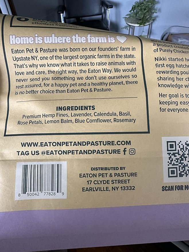 Eaton Pet and Pasture Roost Refresh, Aromatic Herb and Hemp Blend, Odor Eliminator, Coop Freshness Made Easy, 5LB