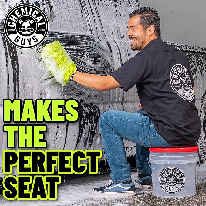Chemical Guys ACC160 Heavy Duty Ultra Clear Detailing Bucket (4.5 Gal) and Bucket Lid (for Car Wash, Boat, Truck, RV, Fishing & More)