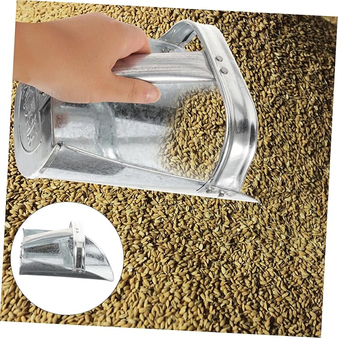 Happyyami Feed Scoop Heavy Duty Shovel Tool for Poultry Farm Food Distribution Large Capacity Lightweight Easy to Use Durable Feeding Aid for Livestock