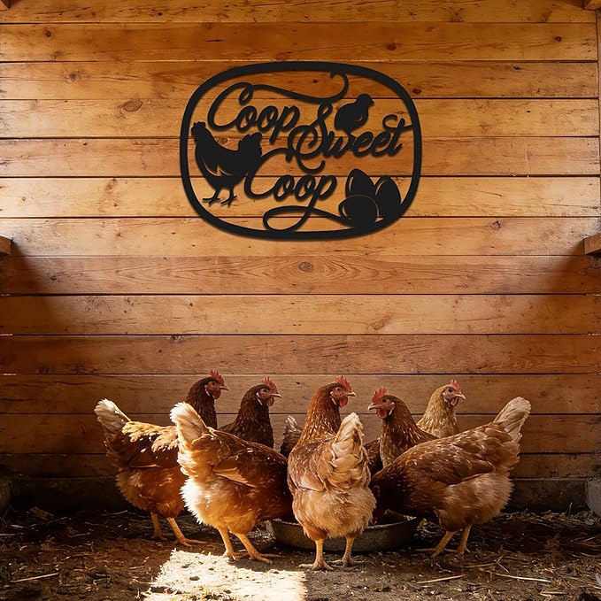 Sweet Chicken Coop Signs, Metal Hen with Chicks Farm Decor - Rustic Chicken Coop Decor for Garden, Farmhouse Kitchen, Funny Farm Wall Art Gift