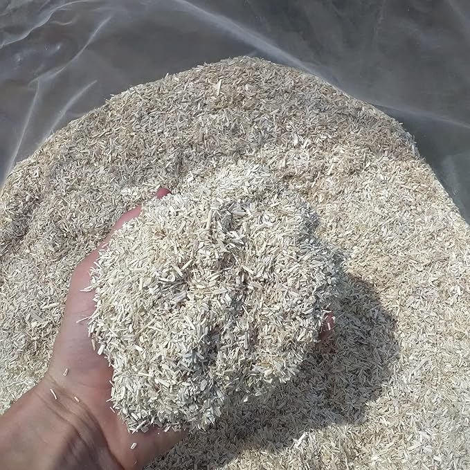 AubiChick High Grade French Hemp Bedding, 44lb (400L) Jumbo Bulk Bag for Chickens, Designed for Chicken Coop Bedding and Comfort of Birds, Poultry, Hairless Pets,(Pack of 2)