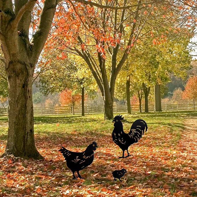 TT & MM Chicken Gifts for Women/Men,Metal Chicken Yard Decor 3 Pcs Rooster Decorations Garden Stakes,Hen/Chicks Silhouette Statues for Yard Art,Backyard,Patio,Lawn,Outdoor Decor
