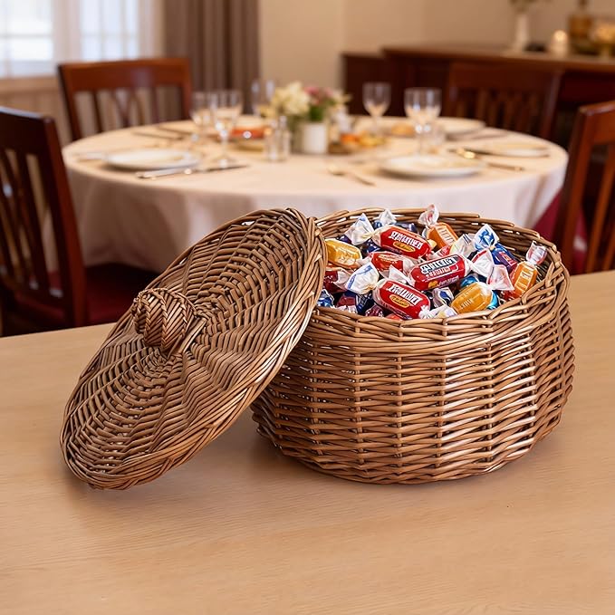 Handwoven Wicker Egg Basket with Lid, Round Farmhouse Rustic Collecting for Kitchen, Chicken Coop & Fruit