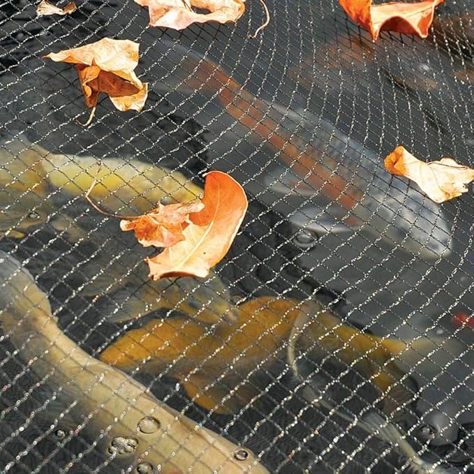 Hozelock - Pond Protection Net 3 x 4 m : Ideal for Protecting The Pond from Leaves, Large Debris and Predators: Supplied with 4 Stakes [1731 0000], Black