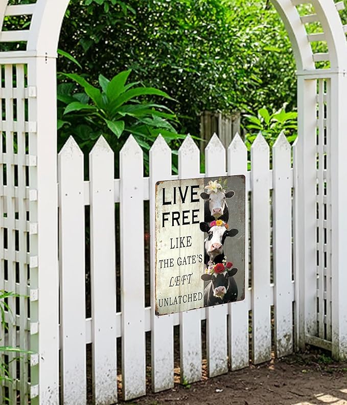 8x12-In Vintage Cow Decor Sign – ‘LIVE FREE LIKE THE GATE'S LEFT UNLATCHED’ – Funny Rustic Metal Wall Plaque for Kitchen, Porch, Cow Shed – Waterproof Gift for Cow Lovers & Moms