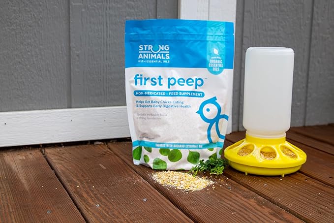 First Peep – Natural Feed Supplement for Building Early Digestive Health in Baby Chicks; Contains Organic Oregano Essential Oil, Kelp and Prebiotics (2 lb. Pouch)