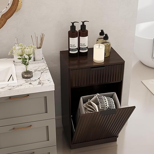 19 Inch Single 10 Gallon Wood Grain Tilt-Down Trash Can Cabinet with Storage Drawer,Wood Grooved Recycling Cabinet with Wave Texture Hidden Pull-Out Trash Can for Kitchen,Bathroom (Walnut-01)