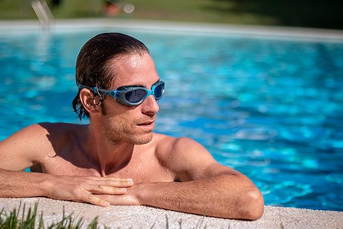 Zoggs Adult Unisex Predator Flex Anti-Fog UV Protection Curved Lens Ultra-Fit Gasket Quick-Adjust Swimming Goggles, 461041