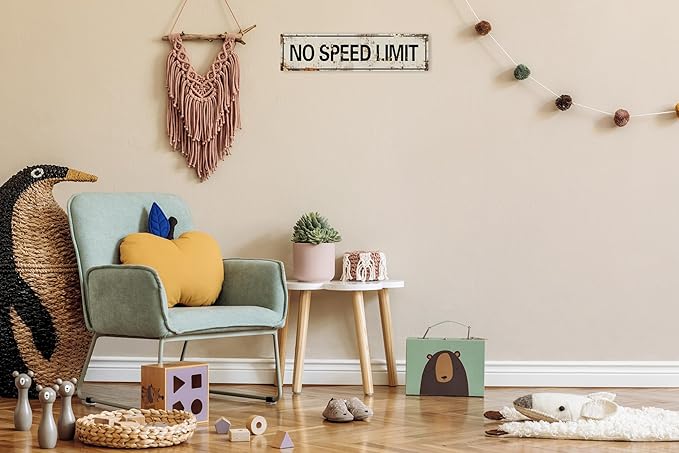 AWISZZZ No Speed Limit Signs Vintage Reproduction Funny Garage Man Cave Metal Sign Door Accessories Wall Decor Vintage Signs Retro Art Plaque for Garden Pub Coffee Hanging Decor 4x16 In